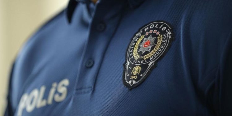 Trafik kazasında yaralanan polisimiz şehit oldu