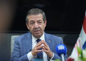 Ertuğruloğlu: Rumlarla yeni bir ortaklık kurma diye bir seçenek yok