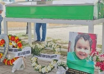 4 yaşındaki Erven son yolculuğuna uğurlandı: Anne cenazeye polis eşliğinde katıldı