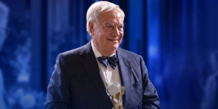 Kıbrıslı Türk profesör Necmettin Pamir’e uluslararası ödül