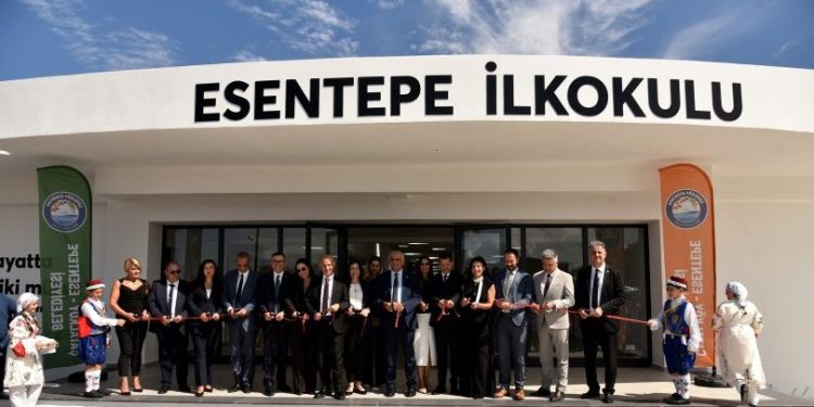 Esentepe İlkokulu yeni okul binası açıldı