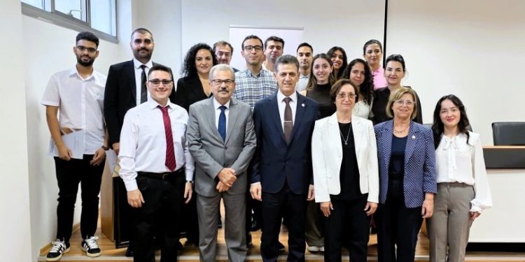 KHK sınavlarında dereceye girenlere üstün başarı belgeleri verildi