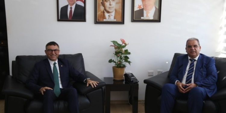 Sucuoğlu, Küçüközdemir’i kabul etti: Dijital dönüşüm ve iletişim altyapısı ele alındı