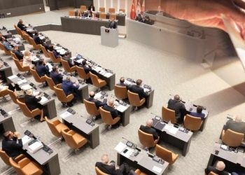 Erken seçim kararı Meclis’ten geçti: Sandık 6 Aralık’ta kurulacak