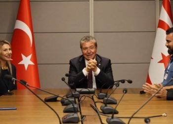 Başbakan Üstel: Attığımız her adım ülkemizin ve gençlerimizin geleceği içindir
