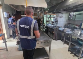 Kaplıca bölgesindeki su ürünleri restoranları denetlendi