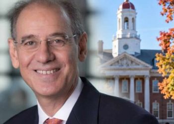 Harvard’da Kıbrıslı Türk akademisyenden tarihi başarı