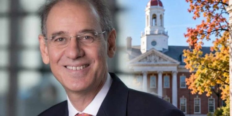 Harvard’da Kıbrıslı Türk akademisyenden tarihi başarı