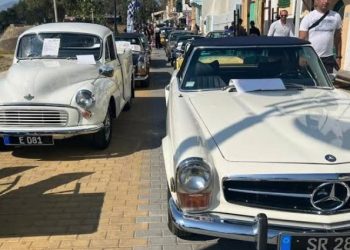 Klasik otomobiller cumartesi Zahra Sokak’ta sergilenecek