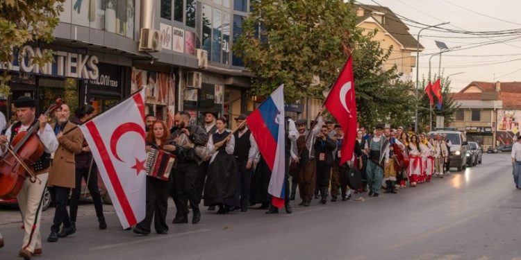 Kültürümüz Kosova’da alkışlandı