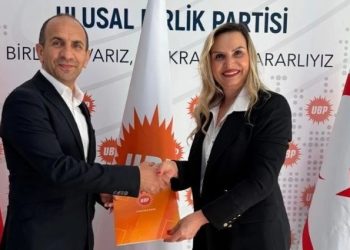Topal’dan UBP’de aday adaylığı başvurusu