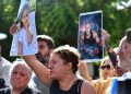 Yakınlarını kaybeden aileler Girne Mahkemesi önünden seslendi: Müebbet istiyoruz