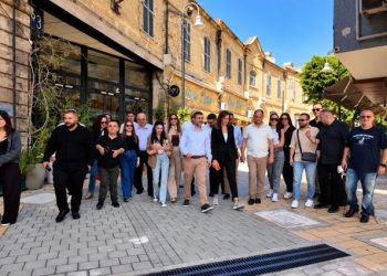 Aktunç, Lefkoşa Arasta Çarşısı’nı ziyaret etti