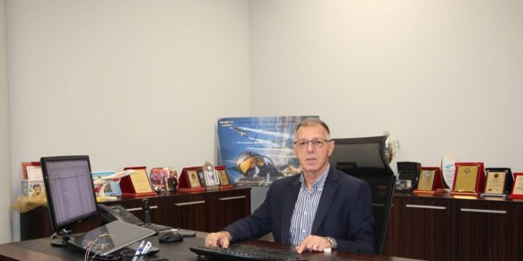 Özçelik: “Hava trafik kontrolörleri gökyüzündeki uçuş emniyetinin görünmez kahramanlarıdır”