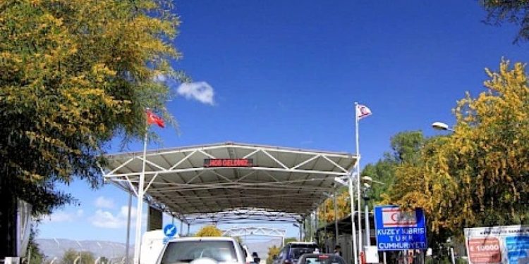 Metehan Sınır Kapısı’nda 346 kilo kaçak et ve kuyruk yağı ele geçirildi!