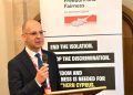 Dânâ, İngiliz parlamenterlere Kıbrıs sorunundaki son gelişmeleri anlattı