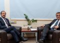 Liderlerin baş başa görüşmesi sona erdi: Komite temsilcileriyle bir araya geldiler