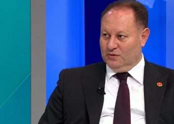 Öztürkler: “6 Aralık’ta en ciddi demokrasi sınavı verilecek”