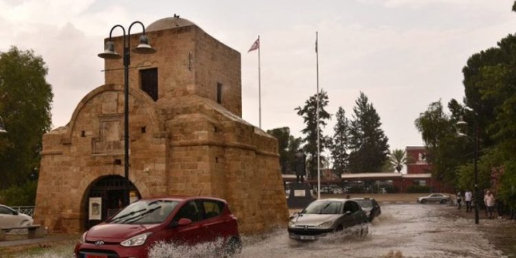 Meteoroloji’den saat 12.00’den 17.00’ye kadar kuvvetli yağış uyarısı