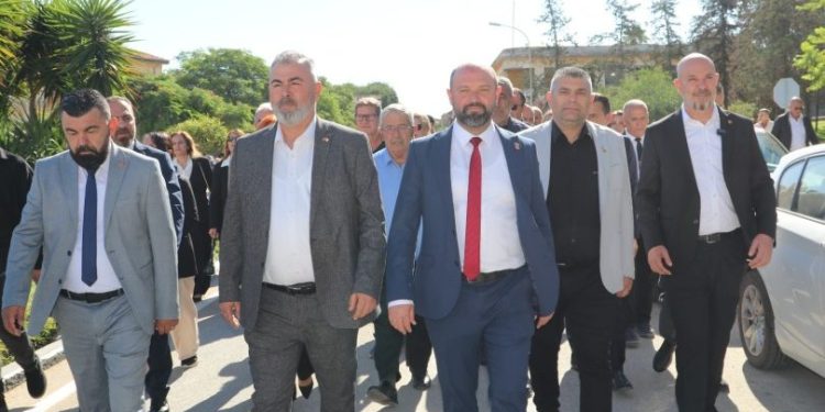 Özdemir: Tatlısu’da büyüdüm, şimdi Tatlısu’nun geleceği için hazırım