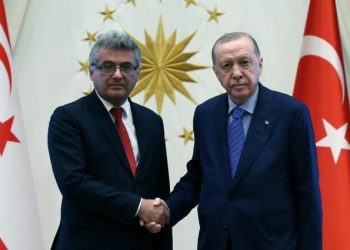 Cumhurbaşkanı Erhürman, Erdoğan ile bir araya geldi