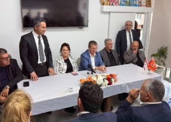 Başbakan Üstel, Dikmen’de Belediye Başkan Adayı ve vatandaşlarla buluştu