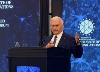 Binali Yıldırım: Kıbrıs’ı tecrit etmek ne insanlığa ne uluslararası hukuka sığar