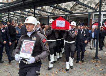 Rize’de hayatını kaybeden polis memuruna veda