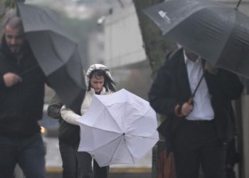 İstanbul’a “turuncu” kodlu uyarı: Kuvvetli yağış ve fırtına bekleniyor