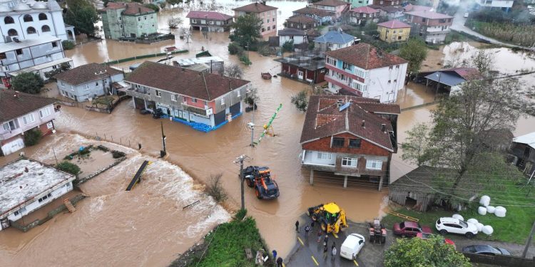 Selden zarar gören hanelere 10 bin lira nakdi destek