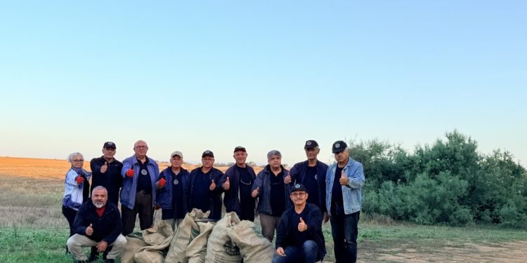 Çanakkale Fresh Water Sulak Alanı’nda çevre farkındalık ve temizlik etkinliği yapıldı