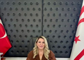 “Gelecek Bensem Unut Benim” seminerleri başlıyor