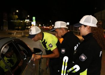İskele’de asayiş ve trafik denetimi: 126 sürücü rapor, 2 araç trafikten men