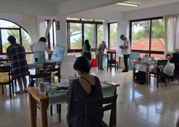 Sanatçılar, Karpaz’ın resimini çiziyor