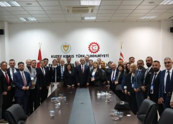 Taçoy: İş dünyalarının ortak hedefler doğrultusunda bir araya getirilmesi önemli