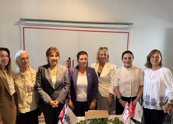 Ulusal Sürdürülebilir Kalkınmada Kadın Derneği heyeti, İş Kadınları Derneği’ni ziyaret etti