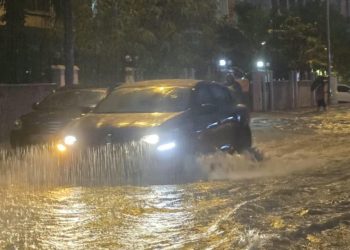 Antalya’da hasar tespiti yapılıyor