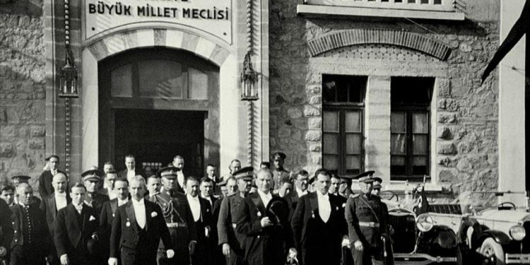 Ankara, 103 yıl önce bugün başkent ilan edildi