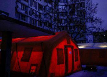 Ukrayna: Saldırılar nedeniyle Kiev ve Dnipropetrovsk bölgelerinde yaklaşık 280 bin aile elektriksiz