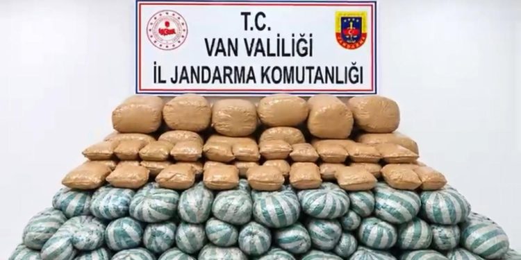 Van’da 517 kilogram uyuşturucu ele geçirildi