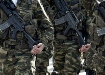Yunanistan’da eski asker ordunun boru hattından 300 bin litre petrol çaldı
